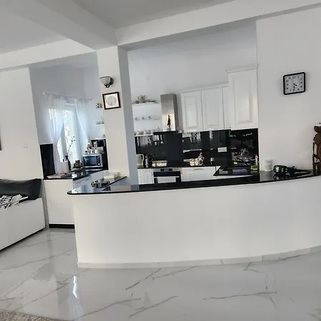 Reghina * ألبا يوليا